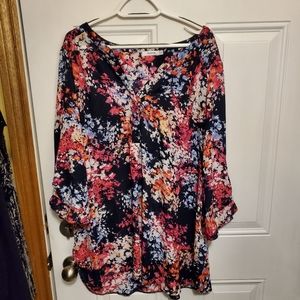 Ricki's floral tunic blouse-NWOT